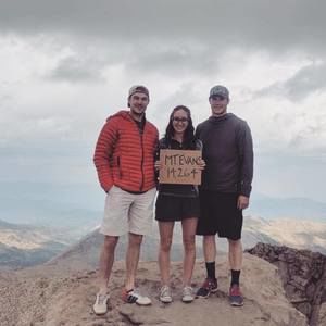 Meet your Posher, Madison